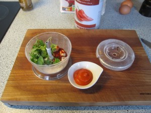 Die Würzpaste für das Pörkölt vor dem Mixen