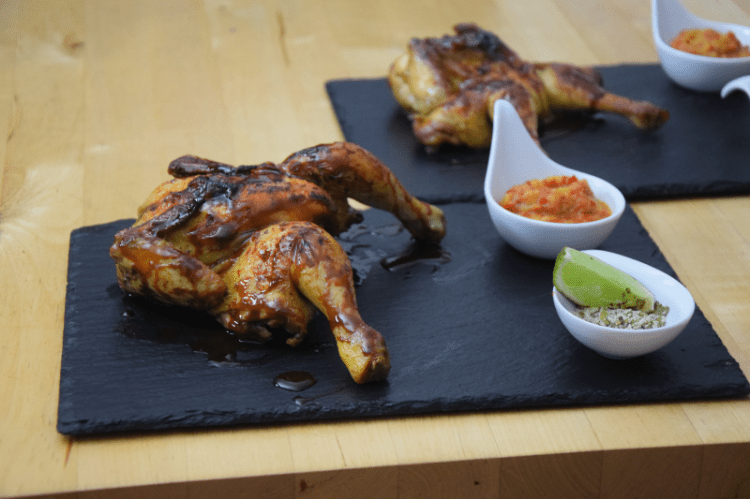 stubenkuken-mit-chilisauce-und-kaffirlimettensalz-13