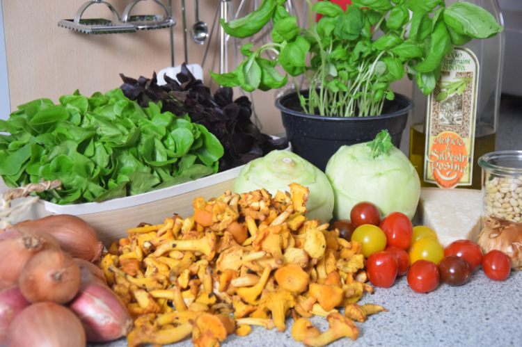 eierschwammlersalat-mit-pesto-1
