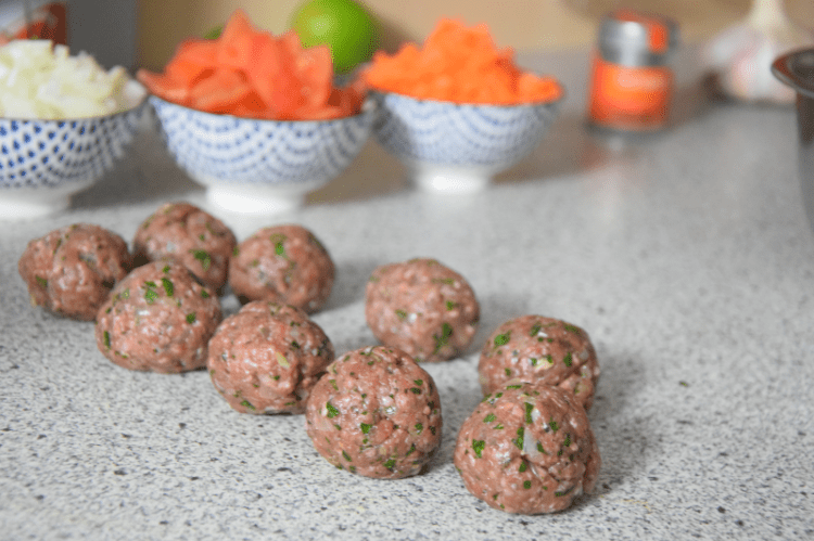 fleischballchen-in-geschmortem-freekeh-2