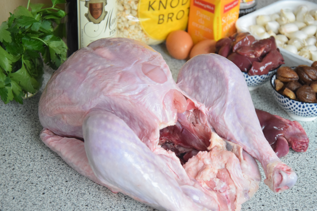 gefullte-pute-brixener-nuss-stollen-3