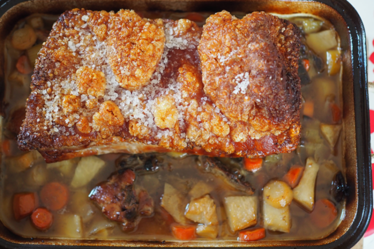 knuspriges-schwein-mit-knodel-6