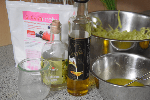 gebratenes-hahnchen-mit-mango-spitzkohlsalat-3