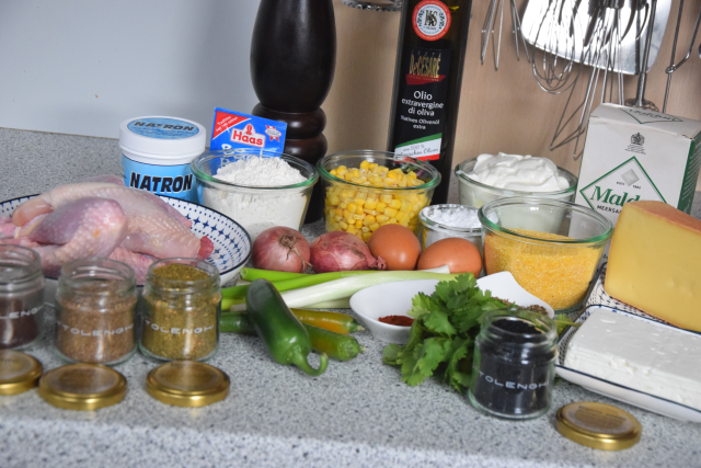 Maisbrot mit Bergkäse und Jalapeno (1).png