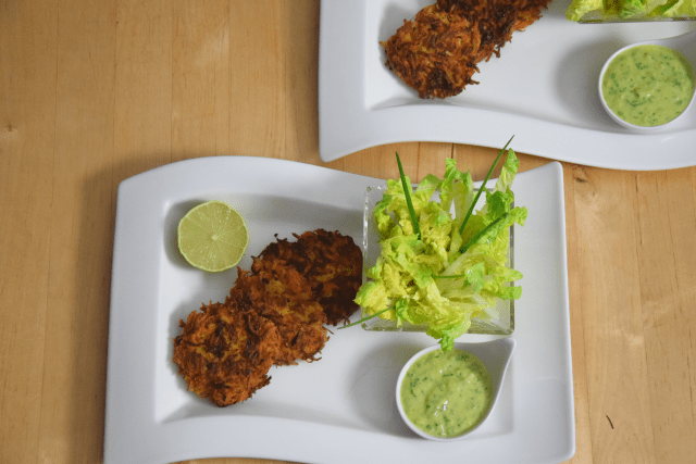 pastinaken-puffer-mit-salat-3