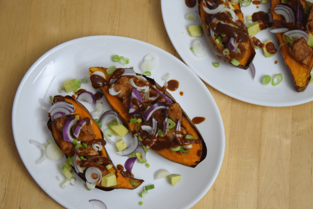 suskartoffelbrote-mit-bbq-hahnchen-4