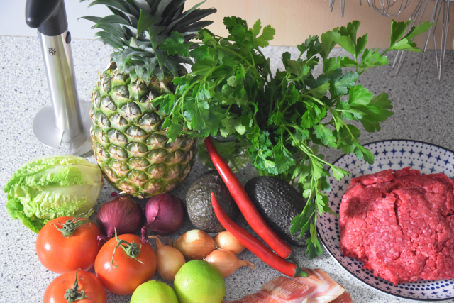 Ananas-Burger mit Avocadocreme – Küchenereignisse