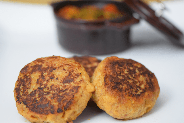 Hühner-Frikadellen und fast ein Ratatouille (10)