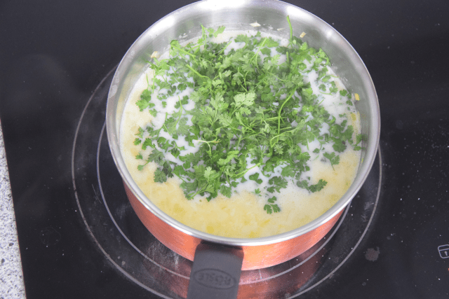 Lachskokotte in Kerbelsauce (2)