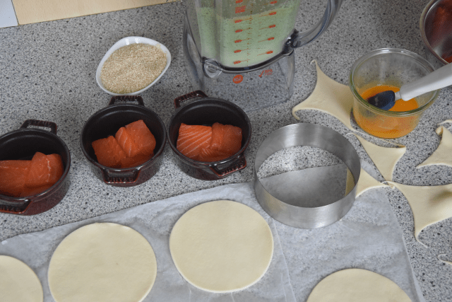 Lachskokotte in Kerbelsauce (3)