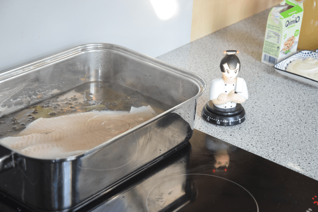 Schwarzes Heilbuttfilet im Teigmantel (3)