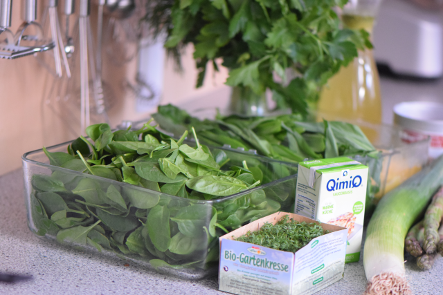 Side A KräutersuppeSide B Altwiener Paulanerwürstel (2).png