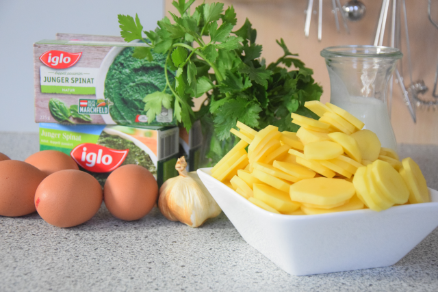 Spinat mit Spiegelei und Kartoffeln nach Art von Sarlat (1).png