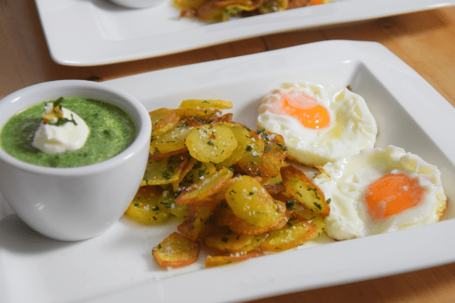 Spinat mit Spiegelei und Kartoffeln nach Art von Sarlat (5)