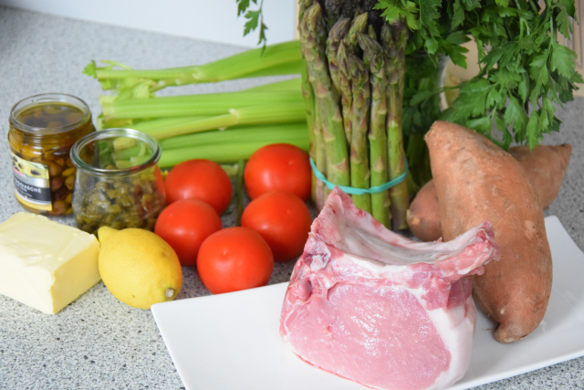 Kotelett mit Kapersauce und Gemüse der Saison (1).png