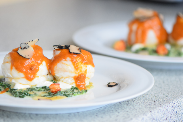 Seezungenfilet mit Sauce Nantua und Spinat (6)