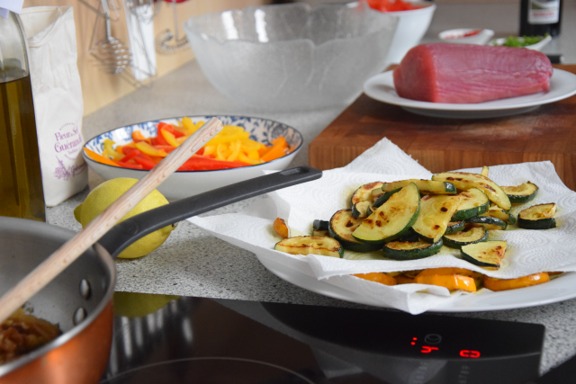 Thunfisch und ein bisschen Gemüse (2)