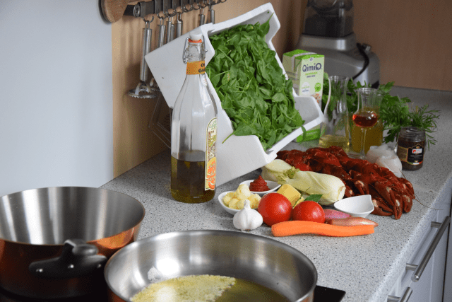 Seezunge mit Flusskrebsen und Sauce Nantua (5)