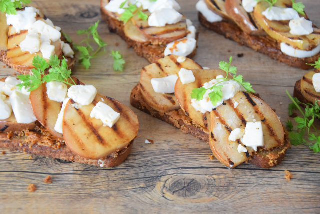 Birnen-Ziegenkäse-Krustenbrot (3)