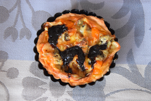 Gorgonzola-Powidl-Quiche (2)
