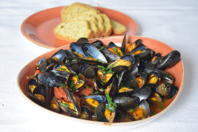 Miesmuscheln auf japanische Art – Küchenereignisse