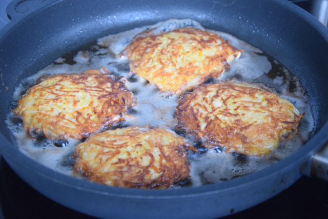 Rote-Bete-Suppe mit Kren (2)