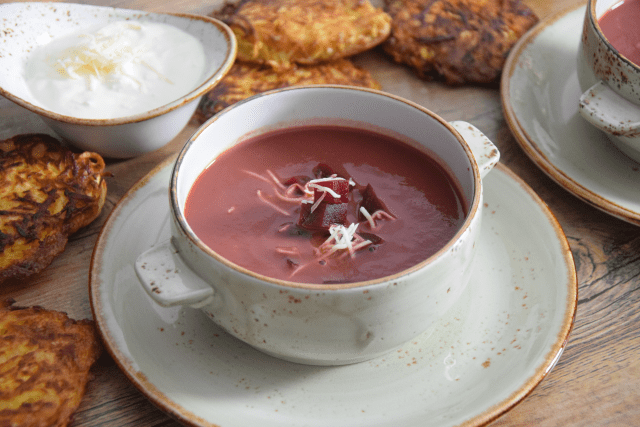 Rote-Bete-Suppe mit Kren (8)