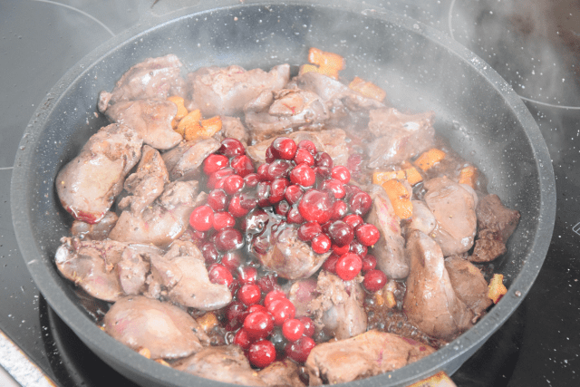 Hühnerleber mit Cranberries (3)