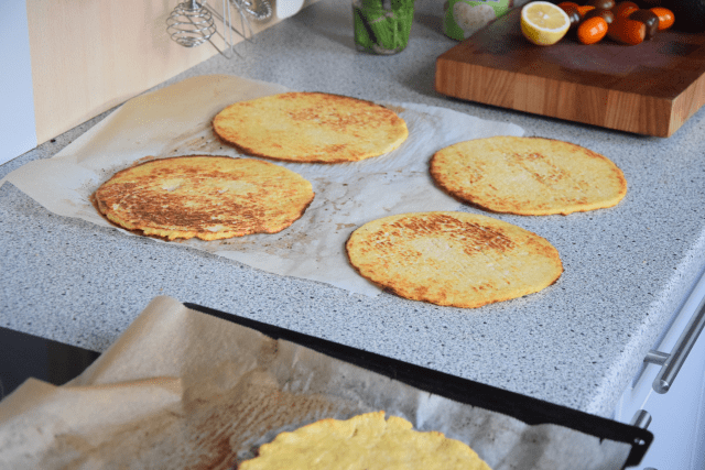 Flammkuchen mit Makrele (2)