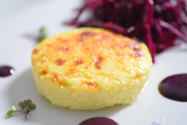 Wacholderkuchen mit Blaukraut-Pickles und Blaubeer-Senf (7)