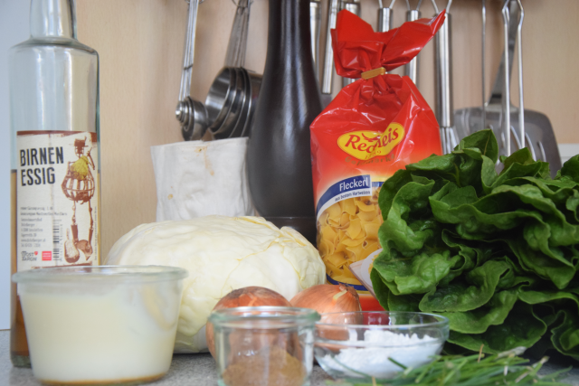 Burgenländisches Kochbuch Krautfleckerl (1)