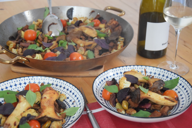 Geschnetzeltes mit Gemüse der Saison (3)