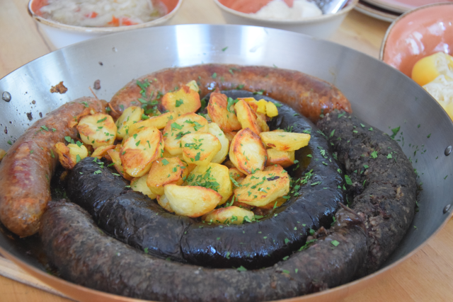 Mangalitza-Blutwurst und -Leberwurst, kolbász (6)