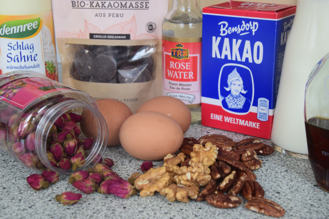 Schokoladenwalnuss-Eis (1)