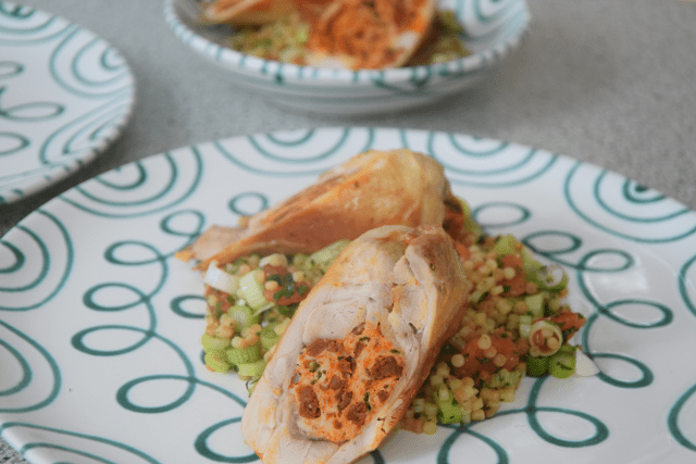 Gefülltes Huhn mit Tarhonya (7)