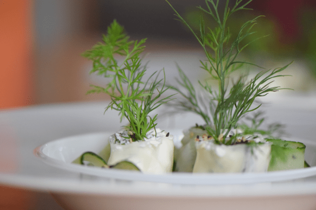 Reispapierrollen mit Minze und Ricotta (5)