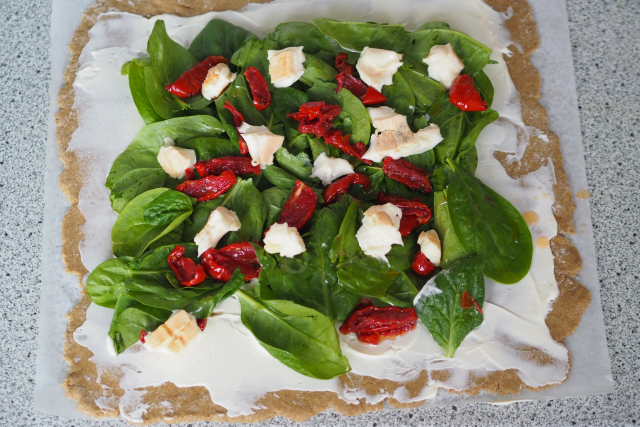 Spinatrolle mit Taleggio (2)