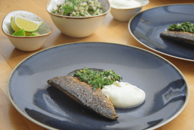 Makrele mit Ingwercreme und Pistazien-Kardamomsalsa (4)