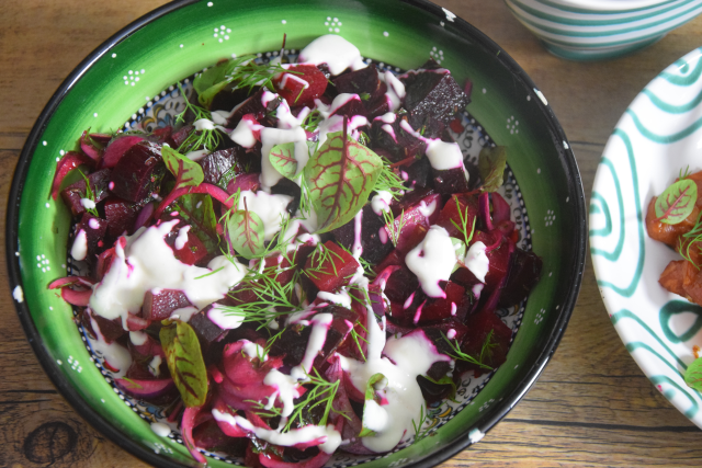 Geräucherter Lachszopf mit Rübensalat (3)