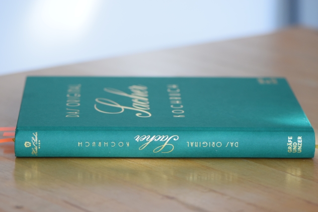 Gebratener Kabeljau Polenta Kräuter Beeren (4)