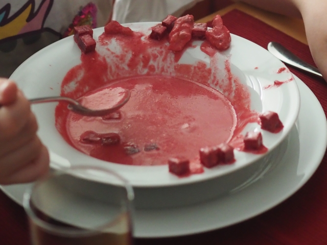 Rote Rübensuppe mit Kabeljau (6)