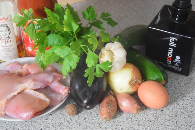 hühnerfaschiertes mit zucchini und melanzani (1)