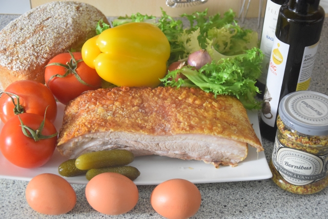 schweinsburger mit ei (1)