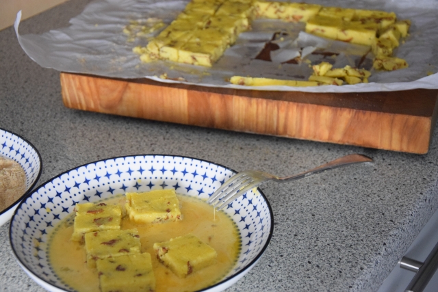 Eierschwammerl-Polenta mit Rhabarber-Chutney (2)