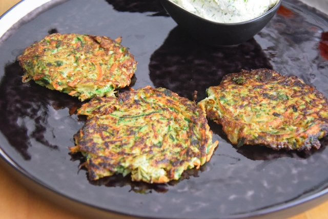 Zucchini-Fenchel-Puffer (3)