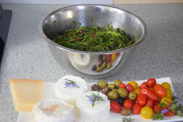 Mangoldsalat mit Ziegencamembert-Ecken (3)