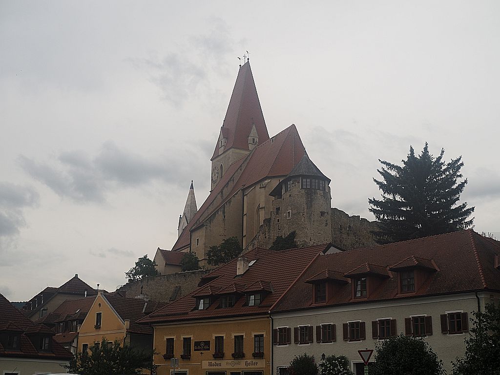 Halt in Weißenkirchen in der Wachau beim Kirchenwirt. Da wußten wir noch nicht, was auf uns zukommt.